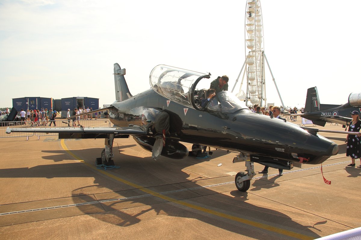RAF BAE Systems Hawk T.2 in flight